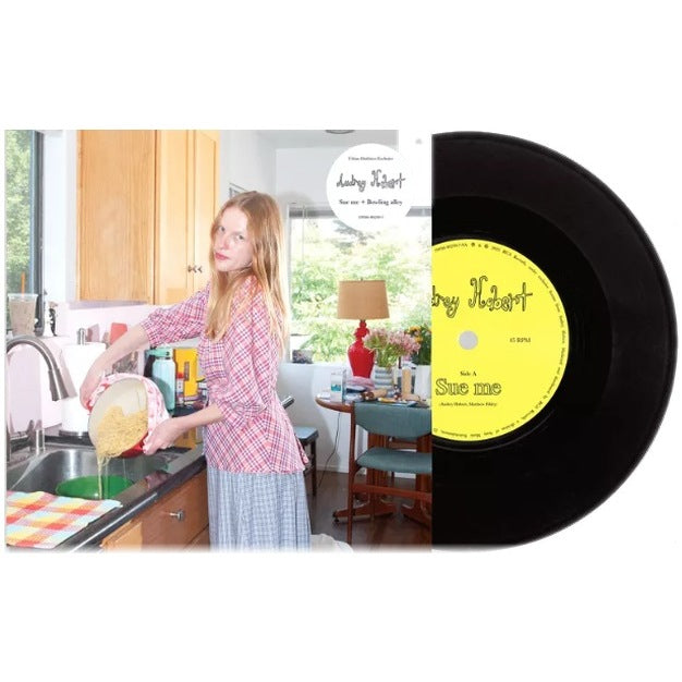Audrey Hobert - Sue Me / Bowling Alley (UO)